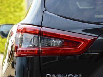 Nissan QASHQAI 1.2 TEKNA LED | LEDER | PANORAMADAK | NAVI | 360 CAMERA | CLIMA |